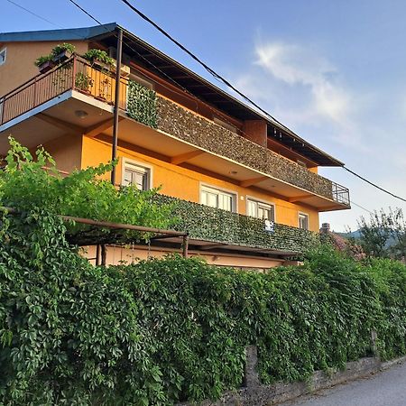 Apartments Mirkovic سيتينيي المظهر الخارجي الصورة