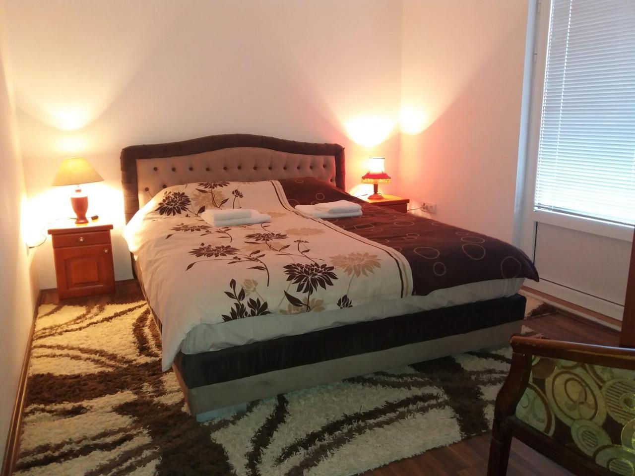 Apartments Mirkovic سيتينيي المظهر الخارجي الصورة