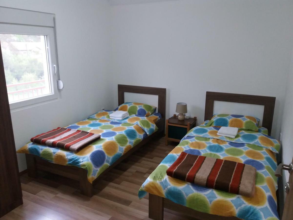 Apartments Mirkovic سيتينيي المظهر الخارجي الصورة