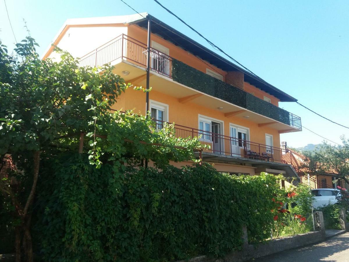 Apartments Mirkovic سيتينيي المظهر الخارجي الصورة