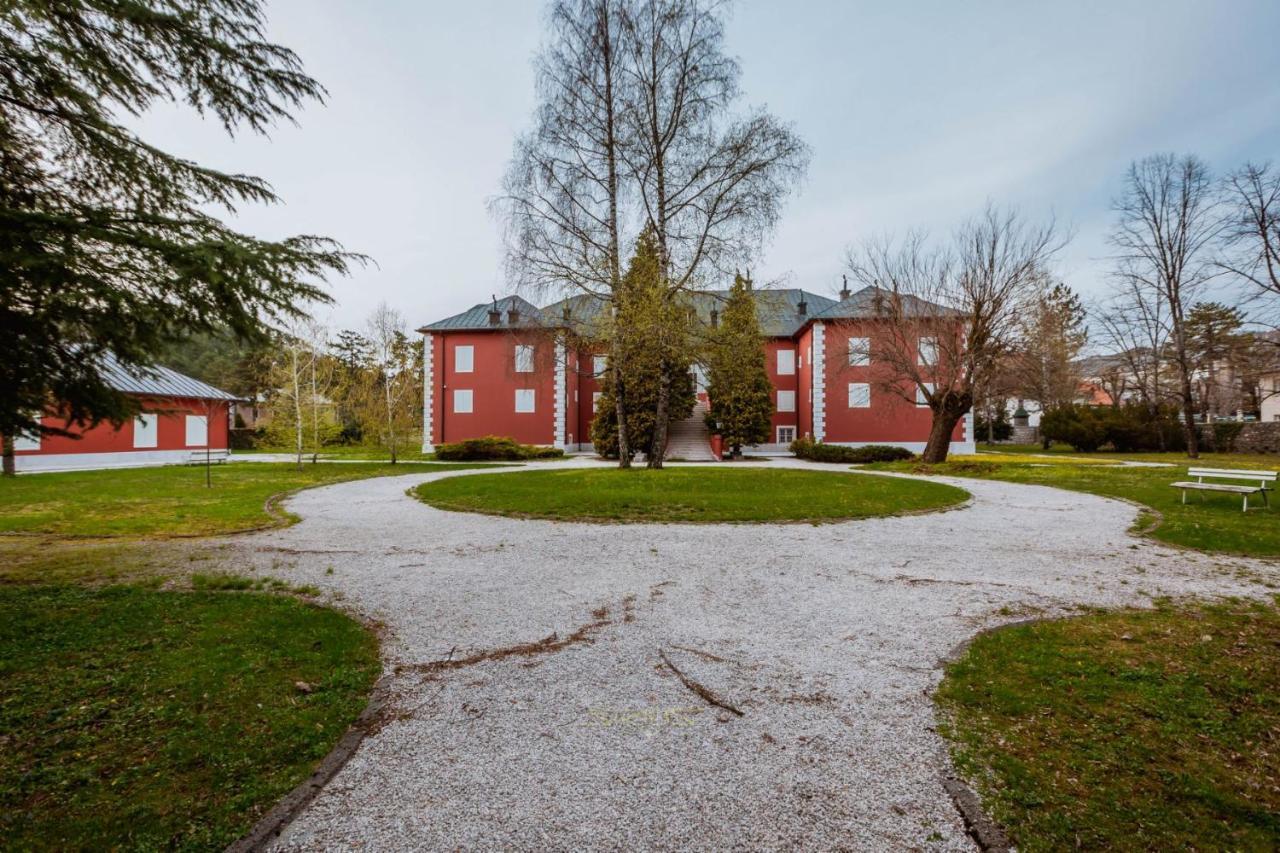 Apartments Mirkovic سيتينيي المظهر الخارجي الصورة